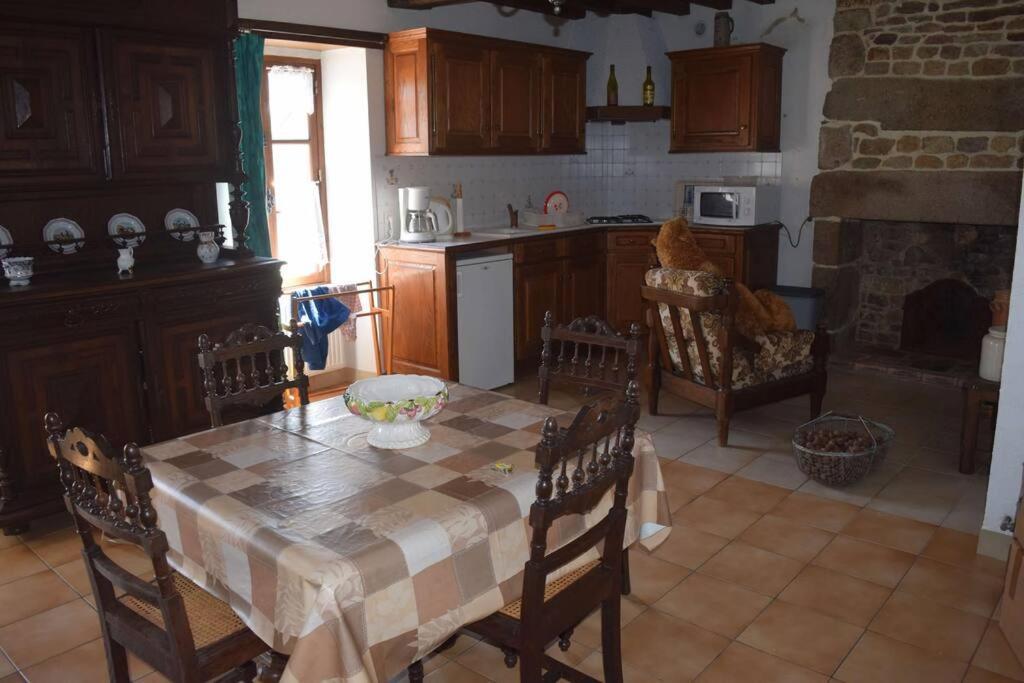 La Foret Auvray - Maison De Campagne Putanges Εξωτερικό φωτογραφία